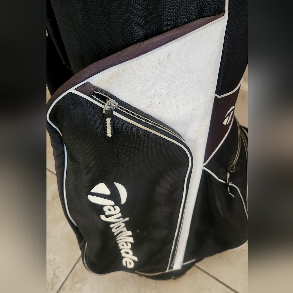 ‼️SOLD‼️ TaylorMade Golf Bag Way Top Stand cart bag Shoulder Strap Carry Black - Picture 6 of 7